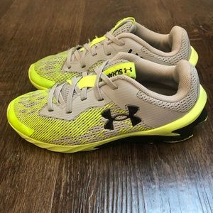 Boys Under Armour Shoes